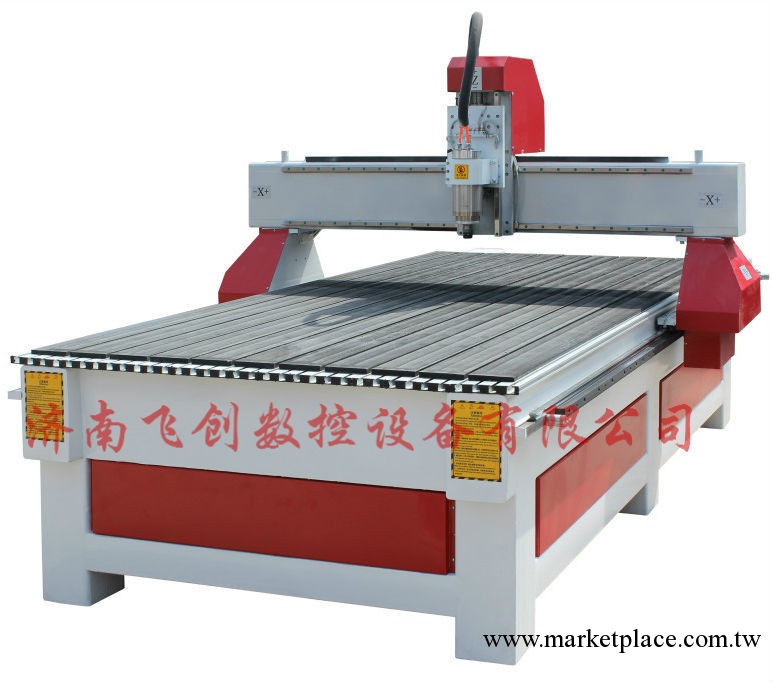 1325木工雕刻機/CNC ROUTER/翔雲雕刻機/濟南廠傢直銷 三維雕刻機工廠,批發,進口,代購