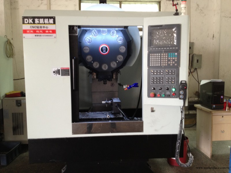 廠價銷售鉆攻中心、CNC鉆銑攻牙機工廠,批發,進口,代購