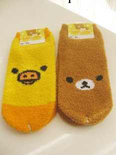 輕松熊 rilakkuma 輕松熊 黃色小雞襪子 地板襪 睡眠襪工廠,批發,進口,代購