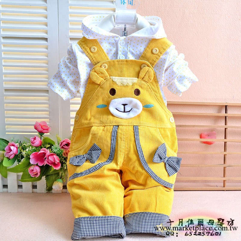 2013秋款新品 女寶寶純棉連帽T恤+燈芯絨小熊背帶褲套裝 童裝工廠,批發,進口,代購