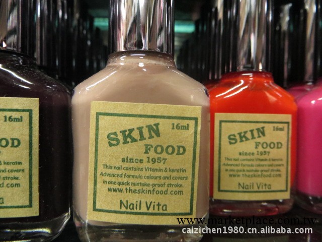批發韓國熱銷skinfood指甲油，2012夏日繽紛色系，82色可選工廠,批發,進口,代購