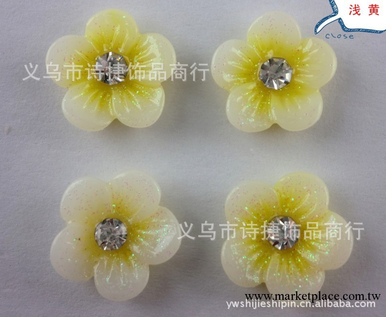 廠傢直銷飾品  DIY手機配件  合金飾品  琉璃花 淺黃色五瓣樹脂花工廠,批發,進口,代購