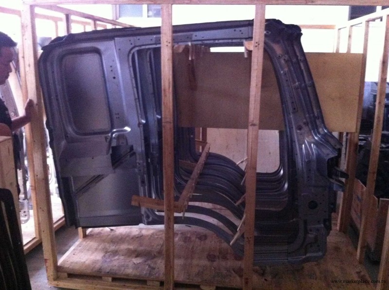 【廠傢直銷】一汽解放虎V汽車鈑金件 風擋立柱加側圍 標準工廠,批發,進口,代購