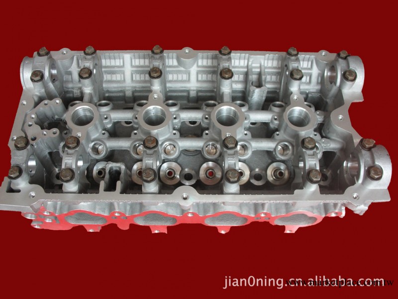 供應瑞鷹汽車缸蓋工廠,批發,進口,代購