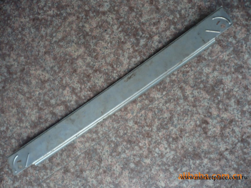 供應：廠傢直銷：汽車緊固件配件. 汽車導軌工廠,批發,進口,代購