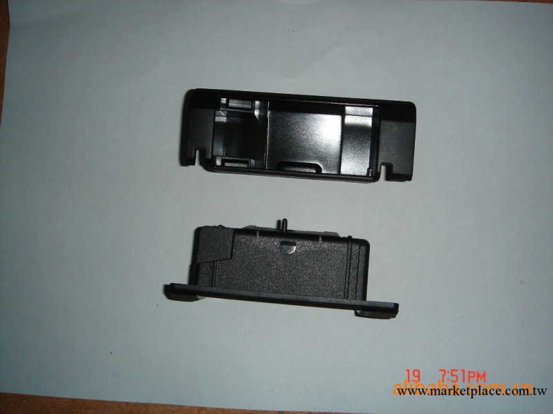 車用煙灰缸（材料：熱固性塑料 PF )汽車配件工廠,批發,進口,代購