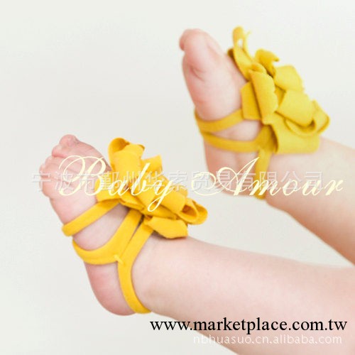 Yellow baby barefoot sandals, feet, flowers 黃色寶寶涼鞋腳花批發・進口・工廠・代買・代購