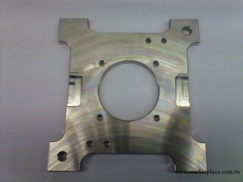 供應機械零件加工，CNC鋁件、不銹鋼等材料加工批發・進口・工廠・代買・代購