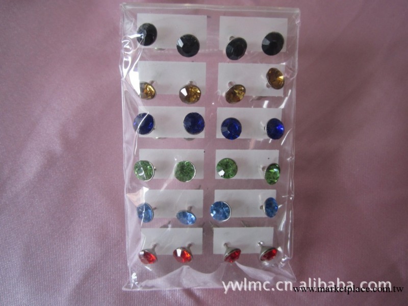 一口價暢銷韓版鑲鉆耳釘，義烏飾品廠傢，夜市地攤貨源批發中心工廠,批發,進口,代購
