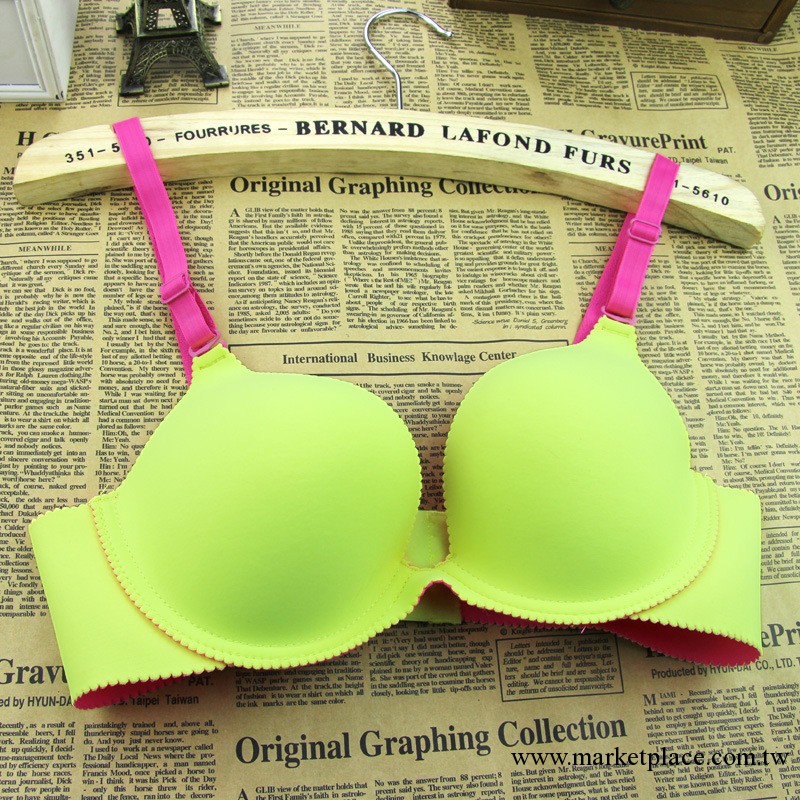 迪妮娜 熒光無痕文胸內衣聚攏彩虹漸變薄款 少女可愛胸罩工廠,批發,進口,代購