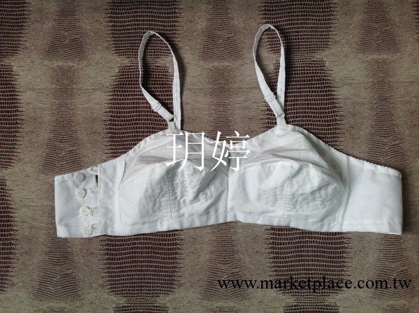 【火熱供應】批發供應中老年文胸 透氣超寬四排扣邊扣內衣工廠,批發,進口,代購