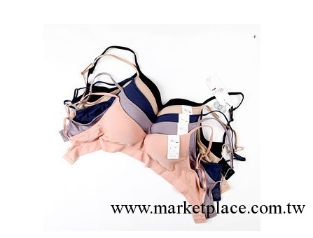 外貿原單日單一片式文胸無鋼圈內衣 孕婦內衣 瑜伽哺乳睡眠文胸工廠,批發,進口,代購