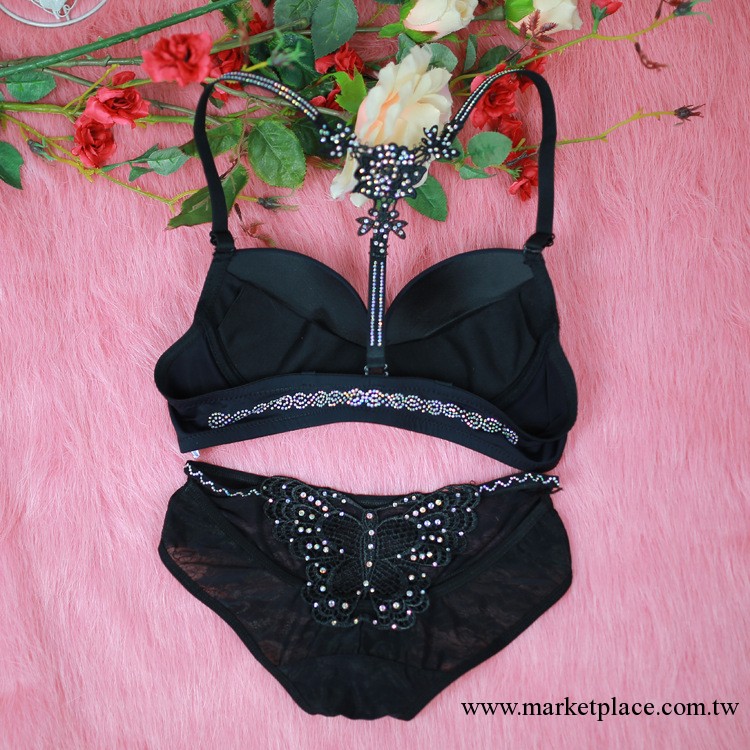 臺灣春夏彩鉆美背內衣 前扣百搭亮鉆飾文胸  奢華胸罩套裝1024工廠,批發,進口,代購