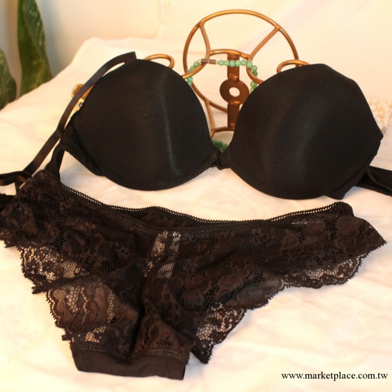 廠傢直銷外貿內衣VS 維多利亞的秘密蕾絲性感光面文胸內衣套裝工廠,批發,進口,代購