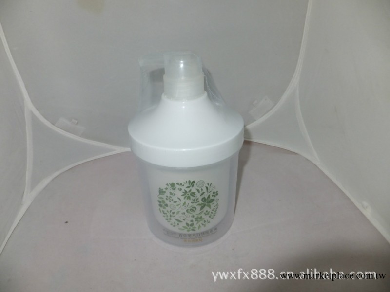 院裝香草萃八白膚煥美白洗面奶，潔面乳，大瓶裝洗面奶工廠,批發,進口,代購
