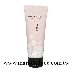 The Face Shop 純米水潤亮白洗面奶 150ml 深層清潔 美白補水工廠,批發,進口,代購