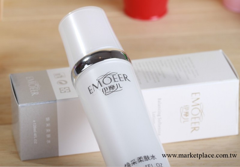 伊摩兒爽膚水/化妝水 玫瑰精露 美白補水工廠,批發,進口,代購