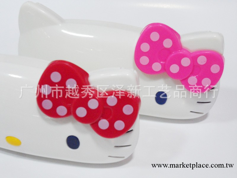 新款日本SANRIO文具用品 hellokitty眼鏡盒 kitty貓眼鏡盒 收納盒工廠,批發,進口,代購