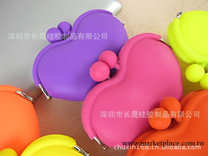 韓國可愛愛心桃心糖果色矽膠零錢包硬幣收納包鑰匙包 矽膠錢包工廠,批發,進口,代購