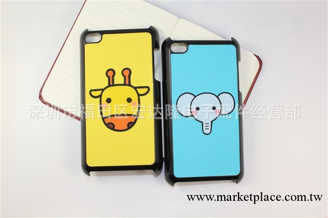 卡通爆款 蘋果itouch4 奧特曼小鹿 鐵塔 貼皮閃粉 保護殼 保護套工廠,批發,進口,代購