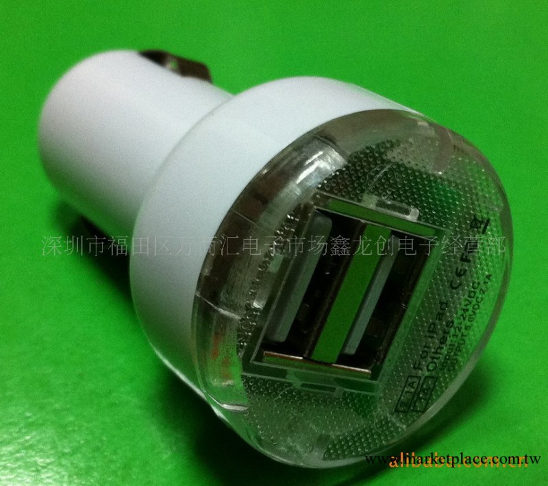 【批量直銷】IPHONE4/3GS/3G 雙USB 車載充電器 GPS車載充電器工廠,批發,進口,代購