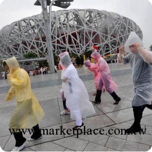 騎行旅行戶外旅遊必備 環保新料 男女通用一次性雨衣/雨披工廠,批發,進口,代購