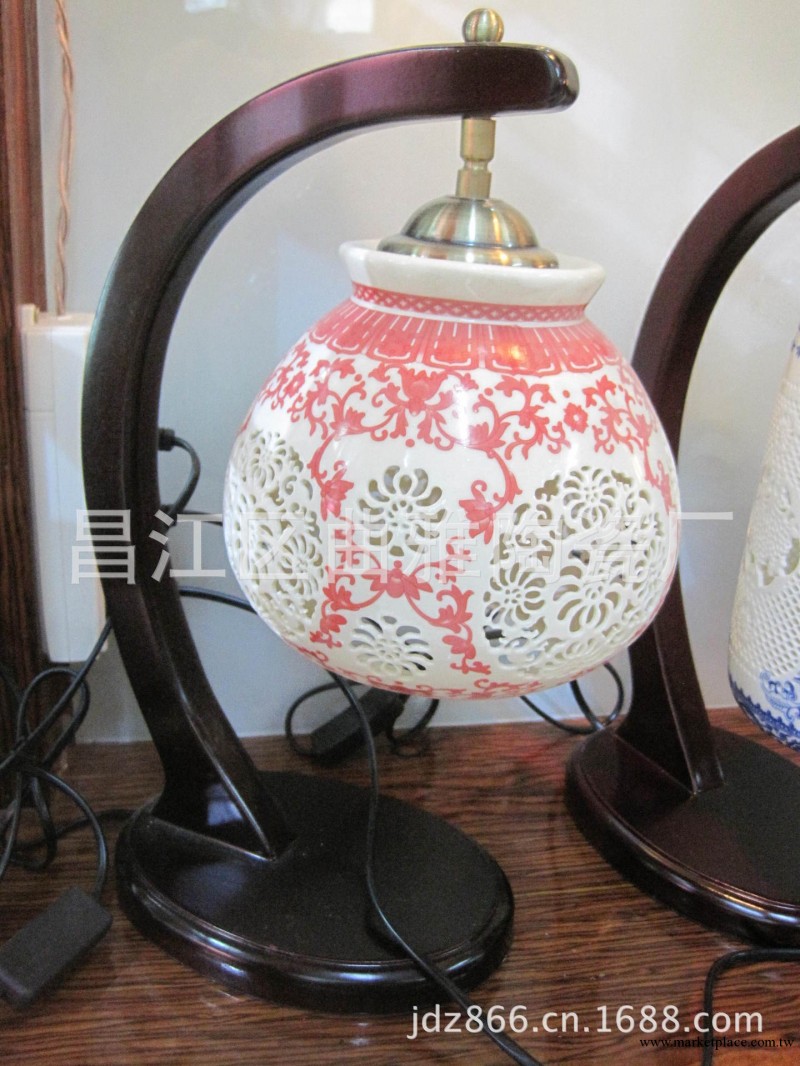 景德鎮陶瓷燈具 陶瓷薄胎燈 陶瓷臺燈 粉彩鏤空臺燈 粉彩薄胎燈工廠,批發,進口,代購