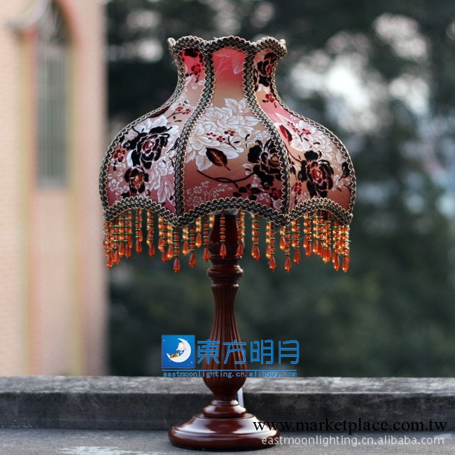 批發歐式佈藝臺燈 蕾絲臺燈 傢居燈飾 婚慶 禮品 辦公燈具 T8-135工廠,批發,進口,代購