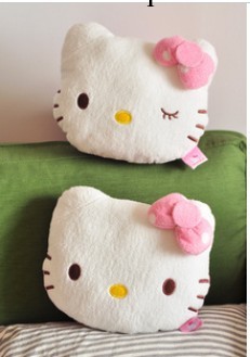 萌 超可愛hello kitty 粉紅波點毛絨車用頭枕/ 車枕 汽車頸枕工廠,批發,進口,代購