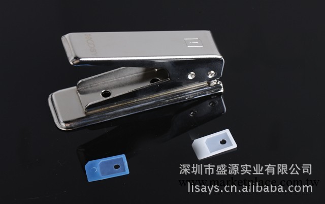 Noosy 剪卡器+MICRO SIM卡還原片 for iPhone 4 /iPad3G工廠,批發,進口,代購