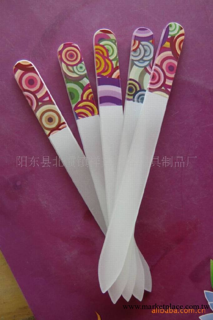供應美甲產品，美甲工藝品，水轉印玻璃指甲銼工廠,批發,進口,代購