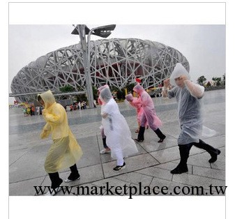 低價批發一次性雨衣騎行旅行旅遊必備 男女通用一次性雨衣/雨披工廠,批發,進口,代購