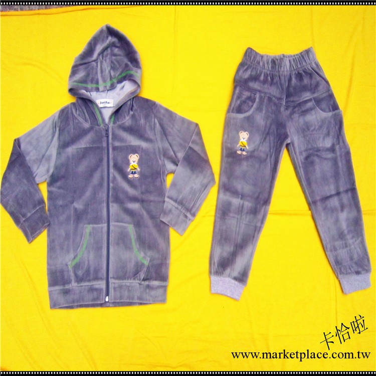 青島童裝   天鵝絨套服工廠,批發,進口,代購