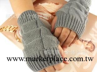 1646韓國針織毛線三角形手套 女冬季 男女通用 露指手套工廠,批發,進口,代購