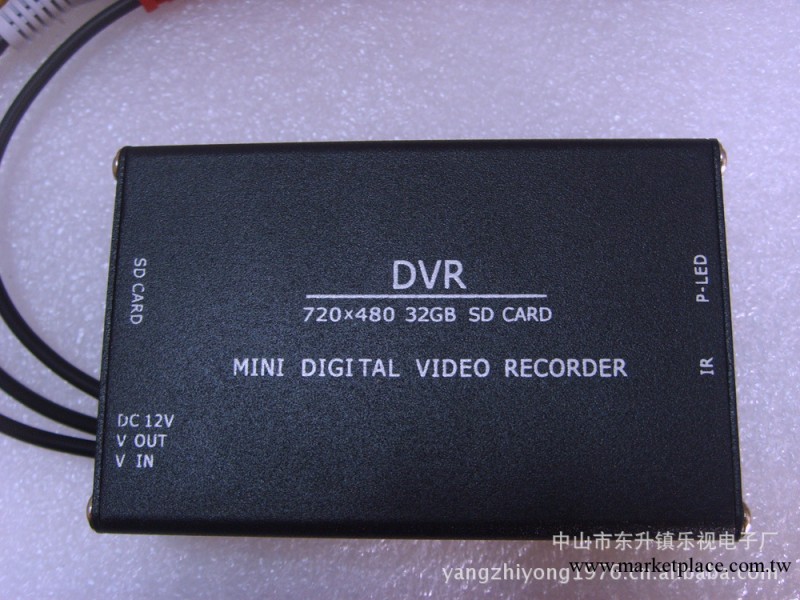 車載DVR,支持32G卡行車記錄儀,回放畫質流暢批發・進口・工廠・代買・代購