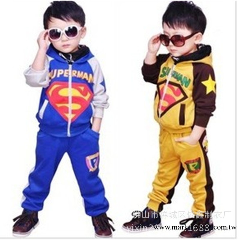 童套裝 2013韓國童裝秋款爆款 中大男童超人連帽套裝 童裝批發工廠,批發,進口,代購