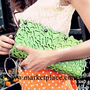 2013新款 韓版時尚鏤空女式手拿包手包 單背包 斜跨包工廠,批發,進口,代購