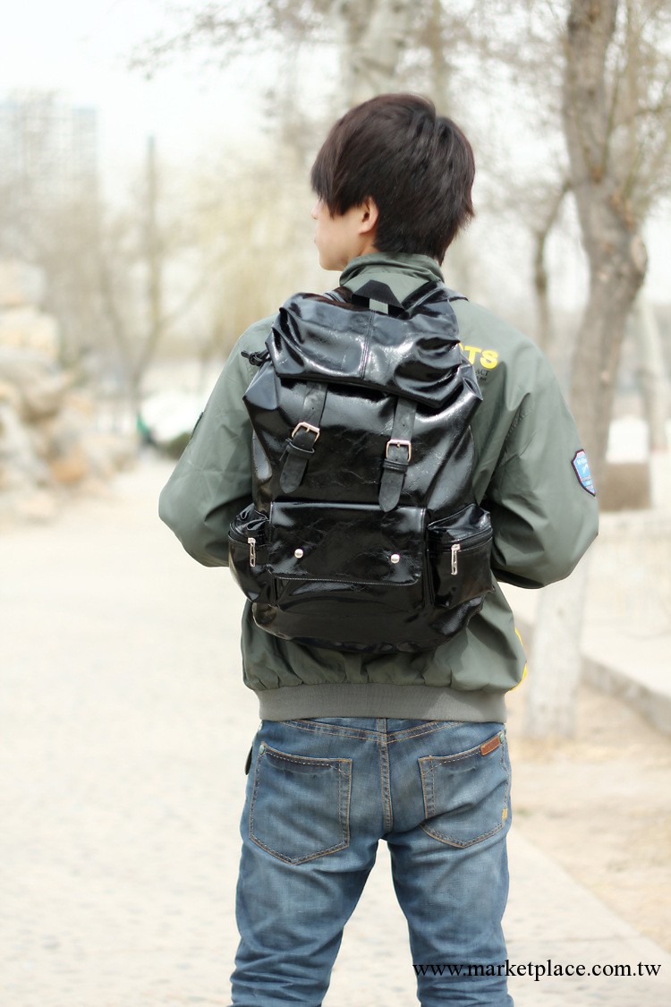 2013新款韓版pu皮休閑大容量男包女包學生雙肩書包背包學生包特價工廠,批發,進口,代購