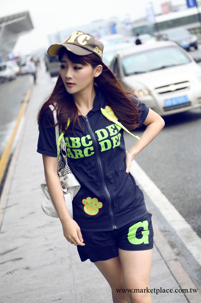 韓版女裝 2013春裝新款短袖衛衣套裝 女式撞色字母短褲套裝批發工廠,批發,進口,代購