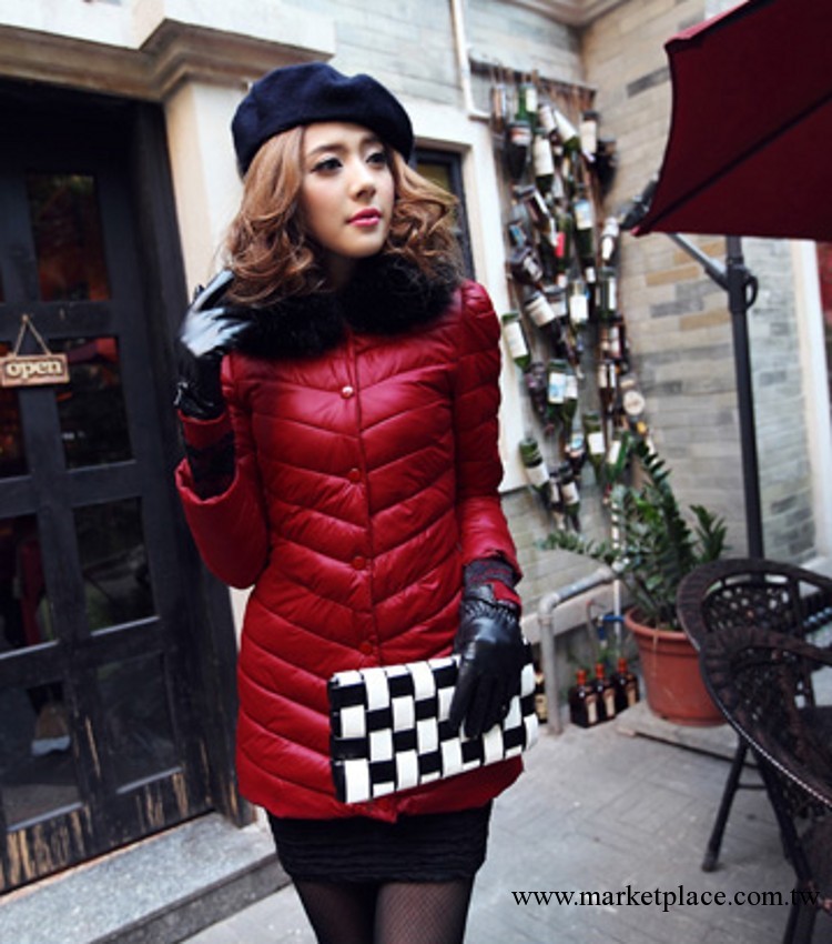 高品質 2013新款韓版女式修身中長款棉衣狐貍毛領純色羽絨衣工廠,批發,進口,代購