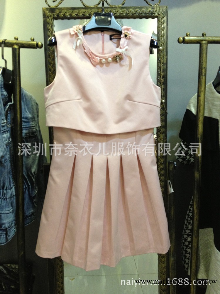 Q852 批發2013秋冬新款韓版女裝連衣裙假兩件釘珠修身短裙工廠,批發,進口,代購
