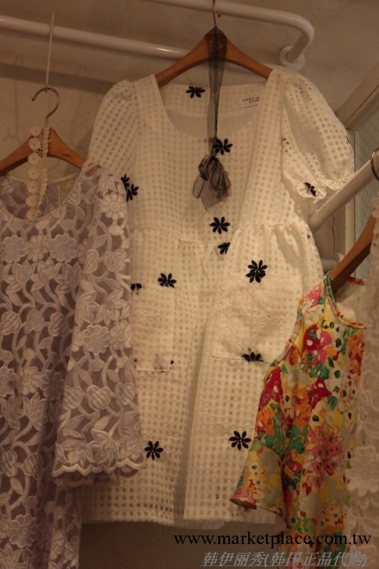 13夏季韓版女裝新款格子泡泡袖刺繡印花釘珠網紗百搭連衣裙#618工廠,批發,進口,代購
