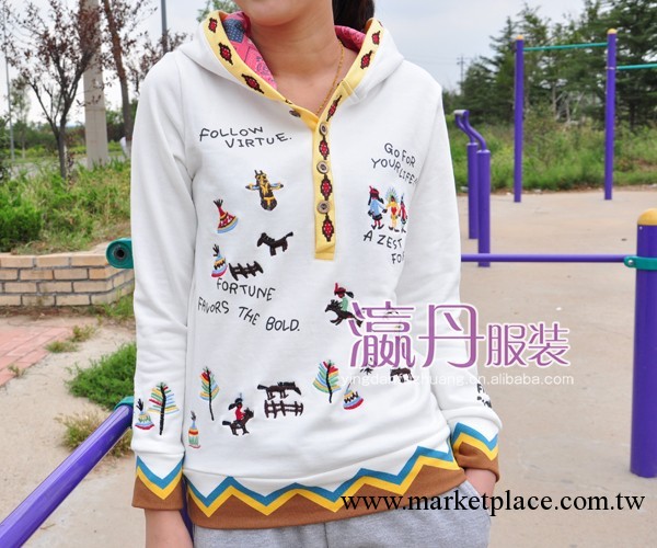 zrough新款    印第安人印花貼佈刺繡  女式連帽套頭衛衣工廠,批發,進口,代購