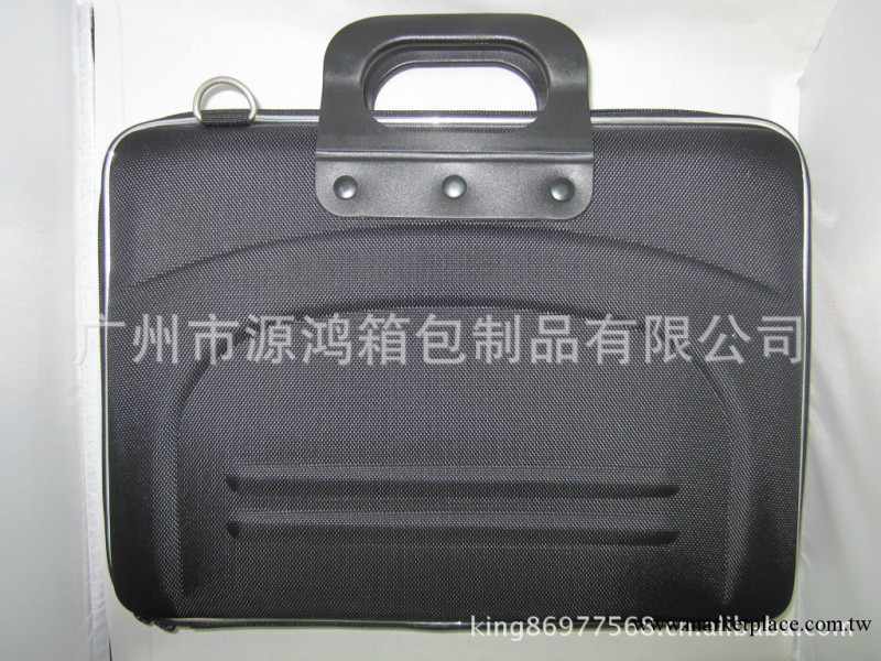 供應電腦包/廠傢直銷/黑色骨質尼龍/EVA貼合/塑料手環肩帶電腦包工廠,批發,進口,代購