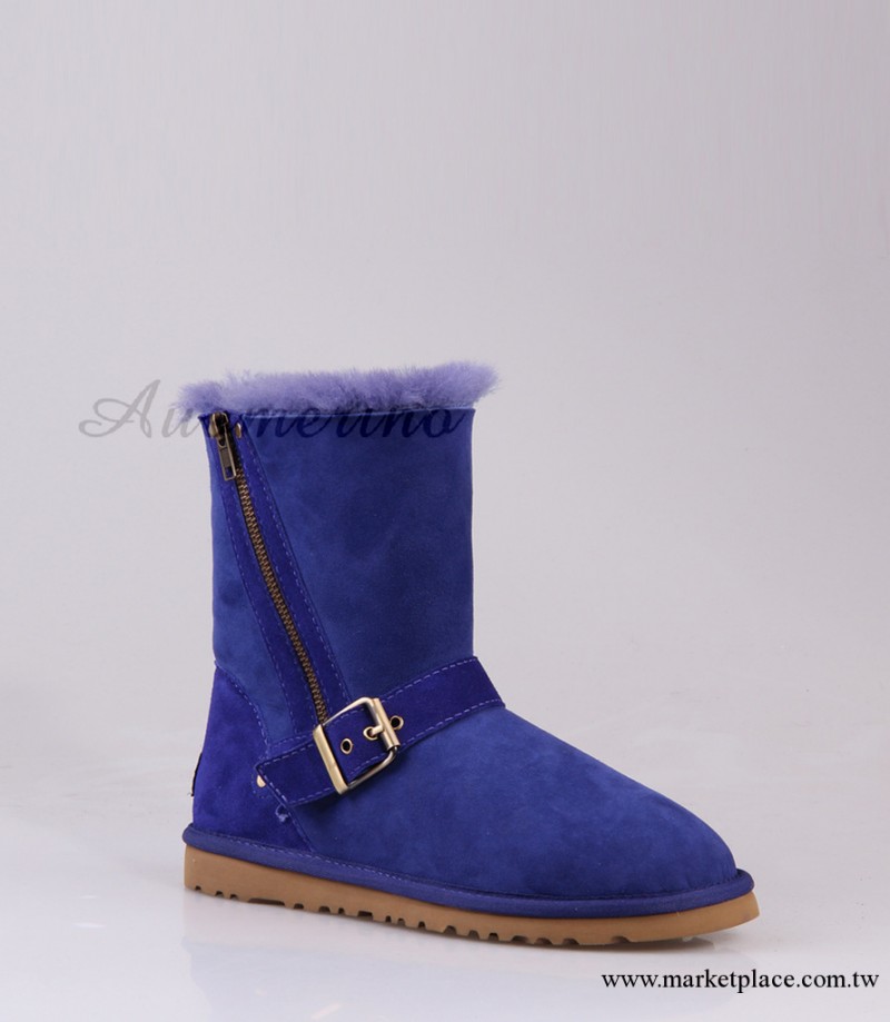 雪靴 2013年新款時尚靴子 女式靴 中靴 皮毛一體保暖雪靴工廠,批發,進口,代購