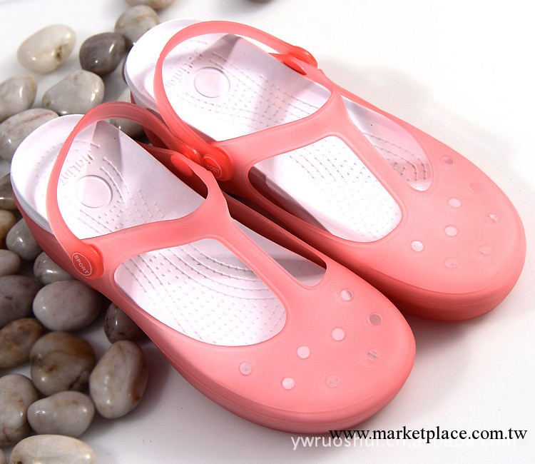 2013新款夏季女式涼拖鞋 瑪麗珍透明洞洞鞋 揭陽羅馬涼拖鞋批發工廠,批發,進口,代購