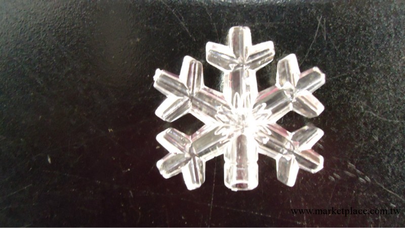 本公司大量供應小雪花聖誕燈串花殼配件/掛件工廠,批發,進口,代購