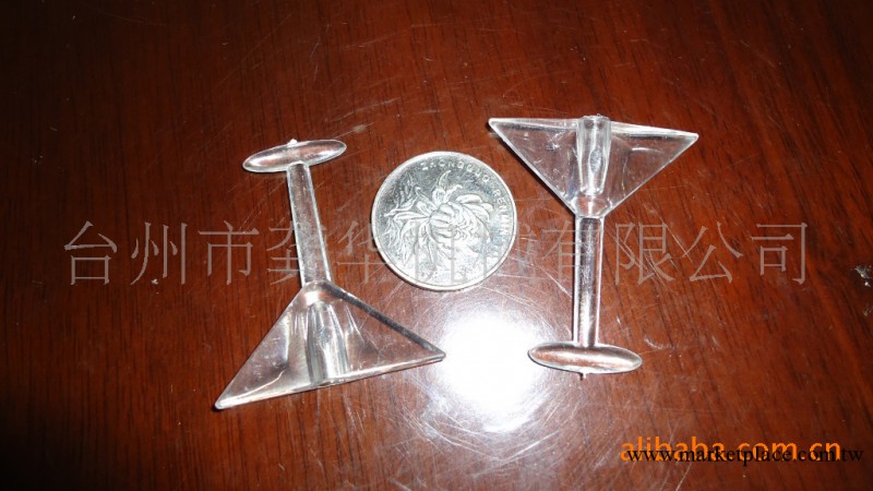 本公司長期大量供應小酒杯聖誕掛件工廠,批發,進口,代購