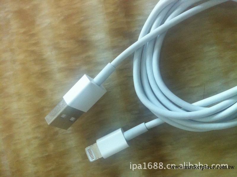 iPad mini 連接數據線（帶充電和數據傳輸,下載功能）工廠,批發,進口,代購
