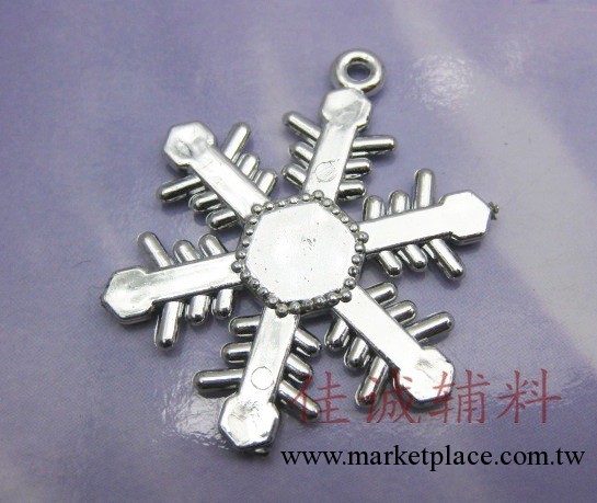 【聖誕禮品配件】電鍍銀色六瓣雪花 4CM帶吊環工廠,批發,進口,代購